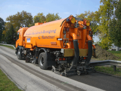 2. Gründliches Reinigen der Fräsfläche