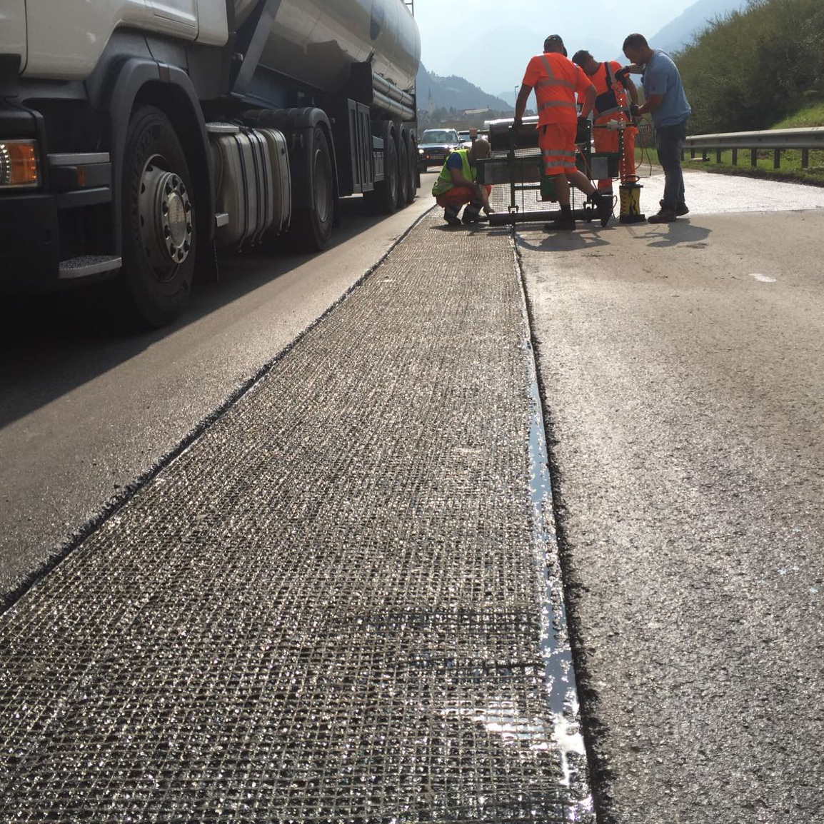Partieller Einbau der Asphaltbewehrung