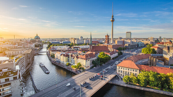 Oranienburger Chaussee, Berlin